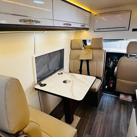 Ford Transit Campervan Hotel Cusco Ngoại thất bức ảnh